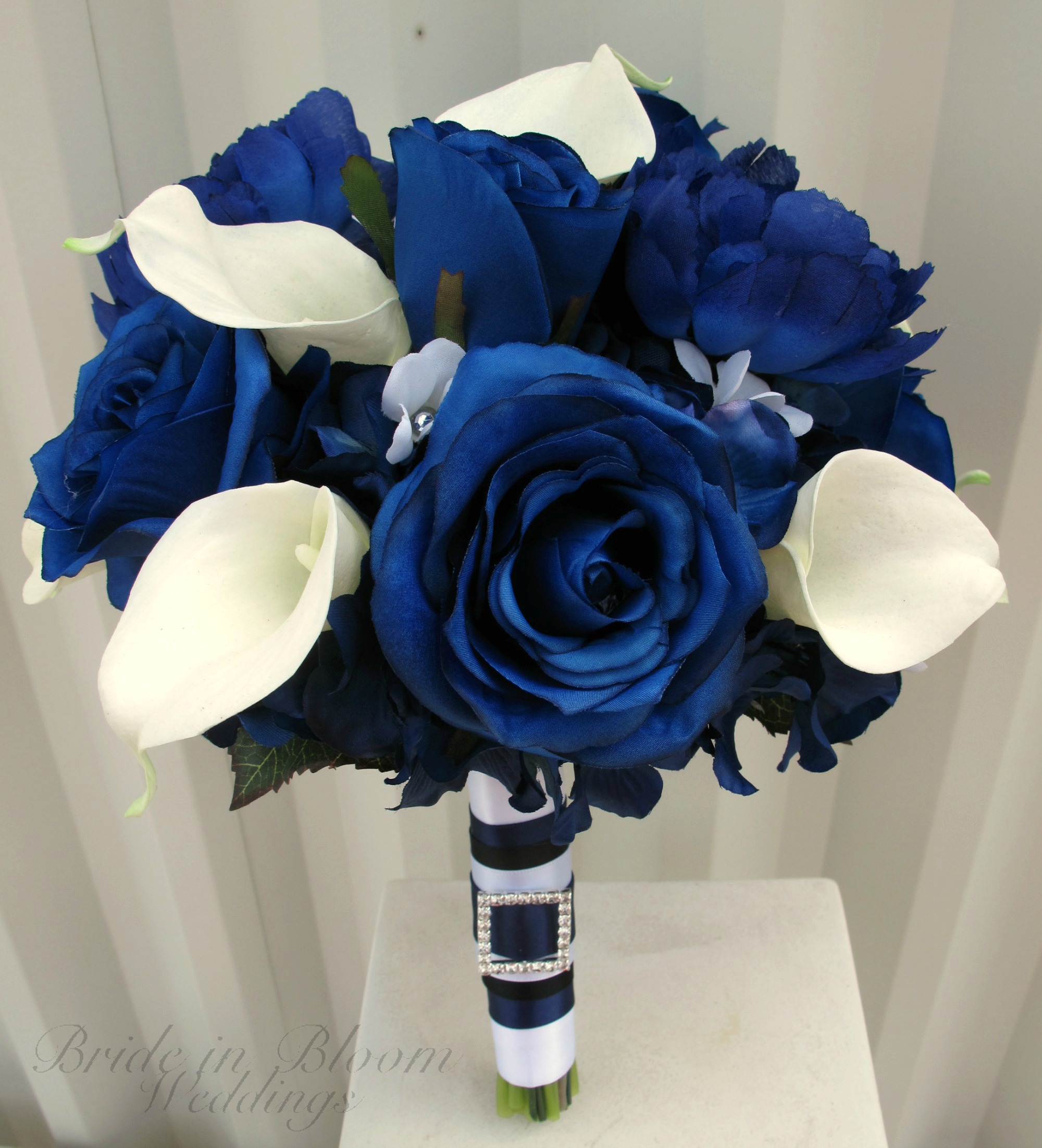 Black And Blue Rose Bouquet
